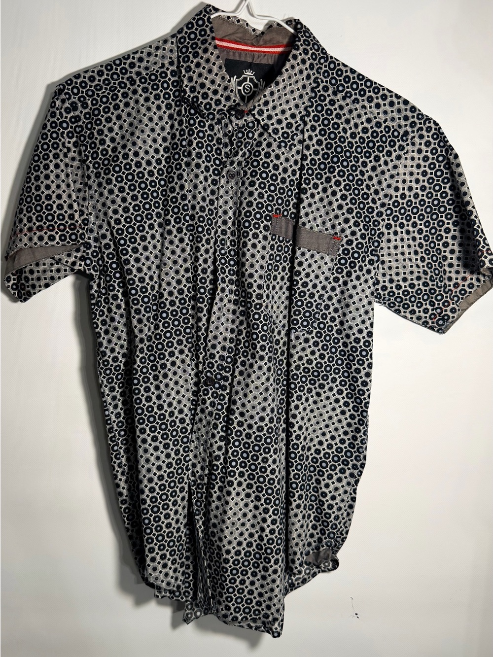 Men's Short-Sleeve Printed Button-Up Shirt - Gray/Black
